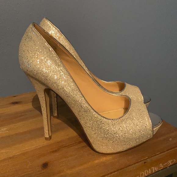 Aldo silver glitter pumps - Picture 2 of 2